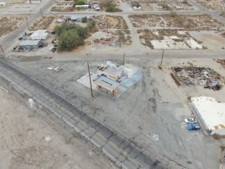 Plus de détails pour 82264 Trona Rd, Trona, CA - Commerce de détail à vendre