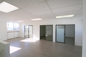 1526 14th St, Santa Monica, CA for lease Interior Photo- Image 2 of 2