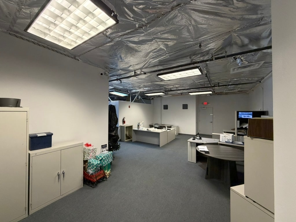 8801 W Sahara Ave, Las Vegas, NV for lease Interior Photo- Image 1 of 5