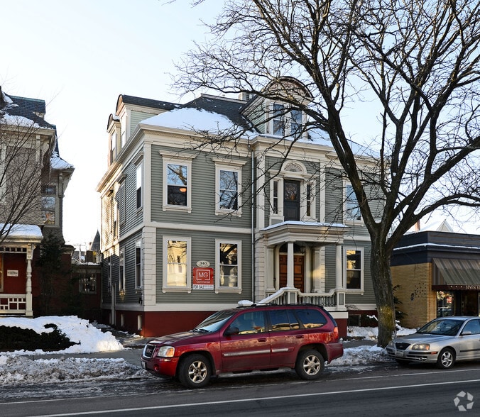 340 Broadway, Providence, RI for lease - Primary Photo - Image 1 of 11