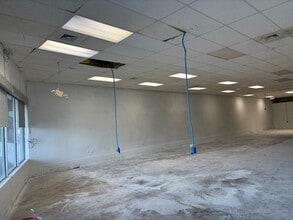 2020 W Pensacola St, Tallahassee, FL à louer Photo intérieure- Image 1 de 4