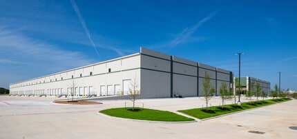 13644 Toepperwein Rd, Live Oak, TX for lease Building Photo- Image 2 of 5