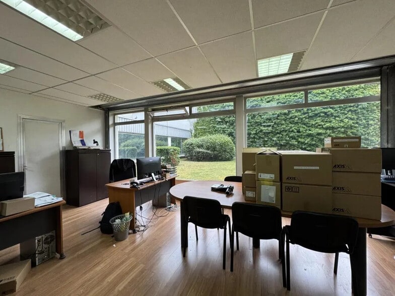 Commerce de détail dans Boulogne-Billancourt à louer - Photo intérieure - Image 3 de 13