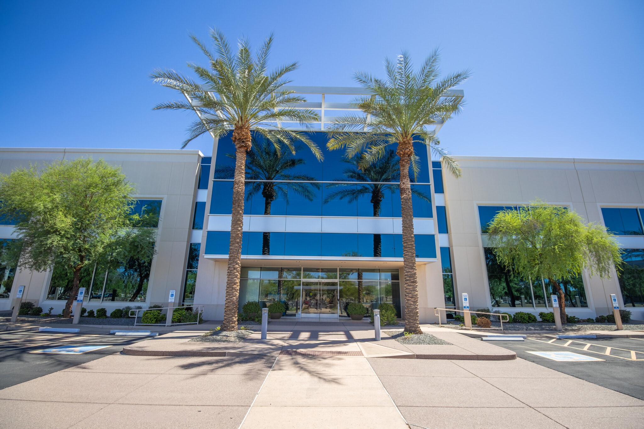 Loop 202 & Price Rd, Chandler, AZ for lease Building Photo- Image 1 of 2
