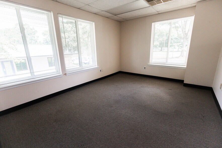 1002-2001 Lincoln Dr W, Marlton, NJ for lease - Building Photo - Image 3 of 20
