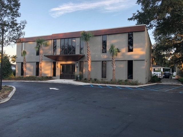 409 Coleman Blvd, Mount Pleasant, SC for sale Primary Photo- Image 1 of 13