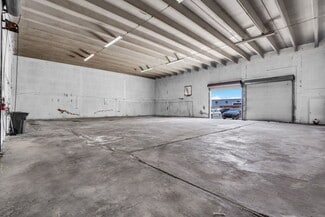 Plus de détails pour 7460-7580 NW 82nd St, Medley, FL - Industriel à louer