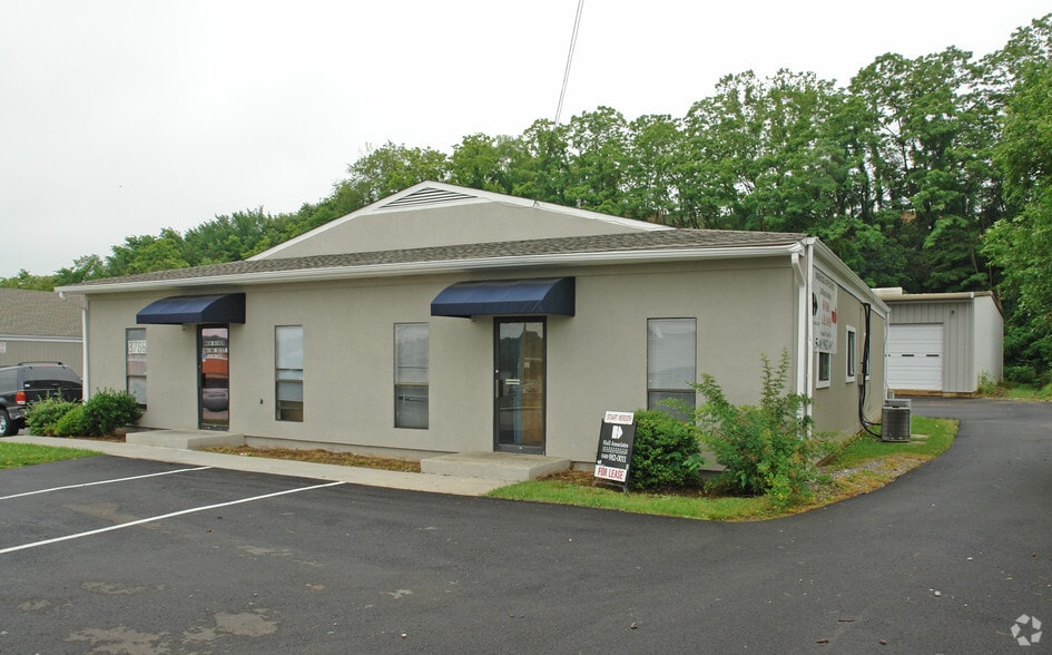 3783-3785 Peters Creek Rd, Roanoke, VA for lease - Primary Photo - Image 1 of 2