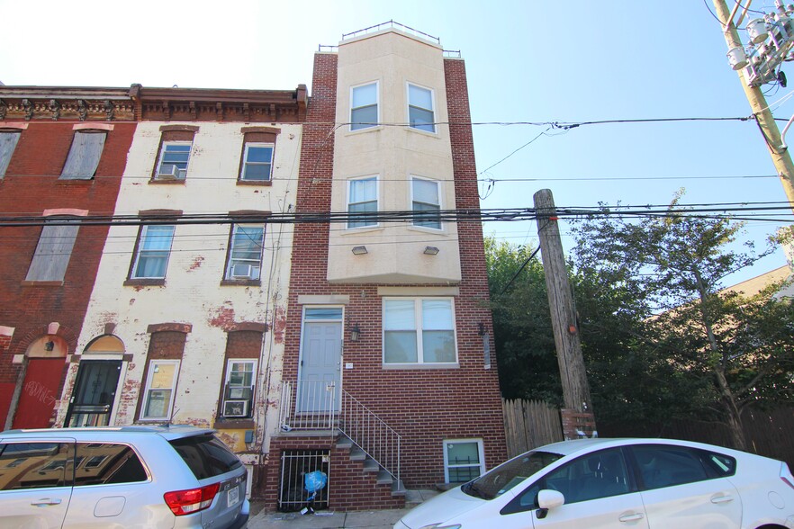 1832 W Montgomery Ave, Philadelphia, PA à vendre - Photo du bâtiment - Image 1 de 1