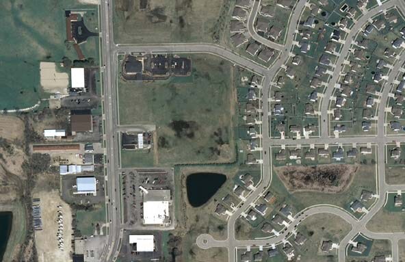 N Wisconsin St, Elkhorn, WI for sale - Building Photo - Image 3 of 5