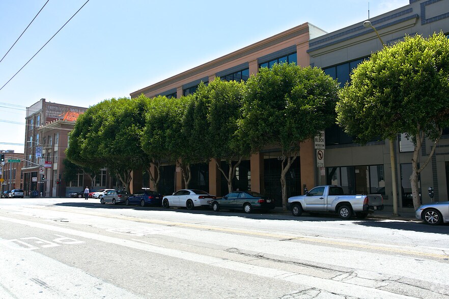 490 2nd St, San Francisco, CA à louer - Photo du bâtiment - Image 2 de 42