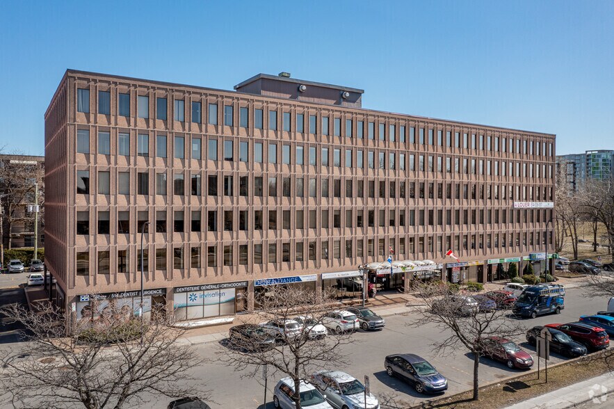 1570-1650 Boul Henri-Bourassa O, Montréal, QC à louer - Photo du bâtiment - Image 2 de 9