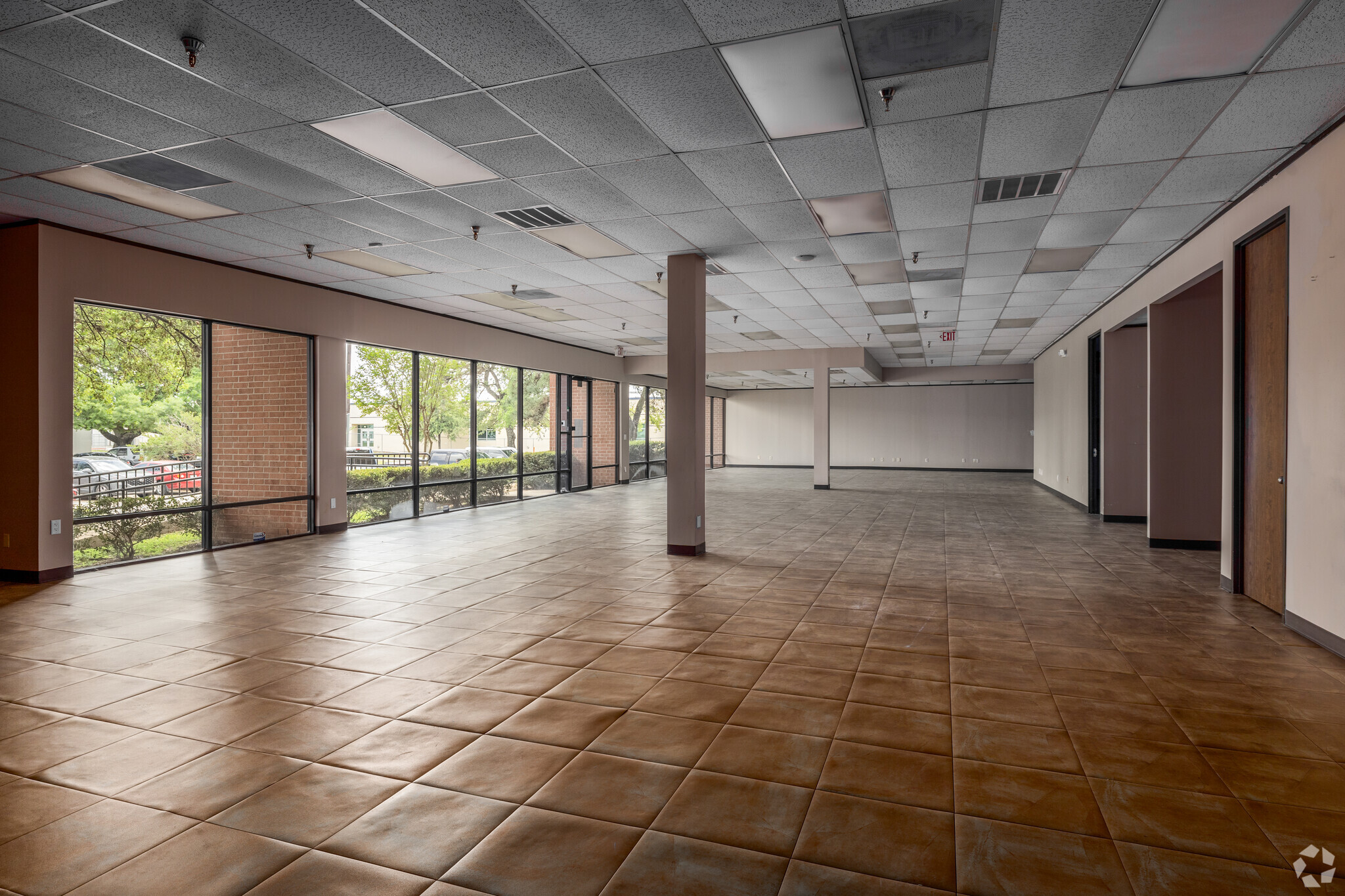 9001 Jameel Rd, Houston, TX à louer Photo intérieure- Image 1 de 7