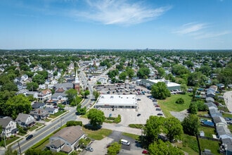 570 Pontiac Ave, Cranston, RI - Aérien  Vue de la carte - Image1