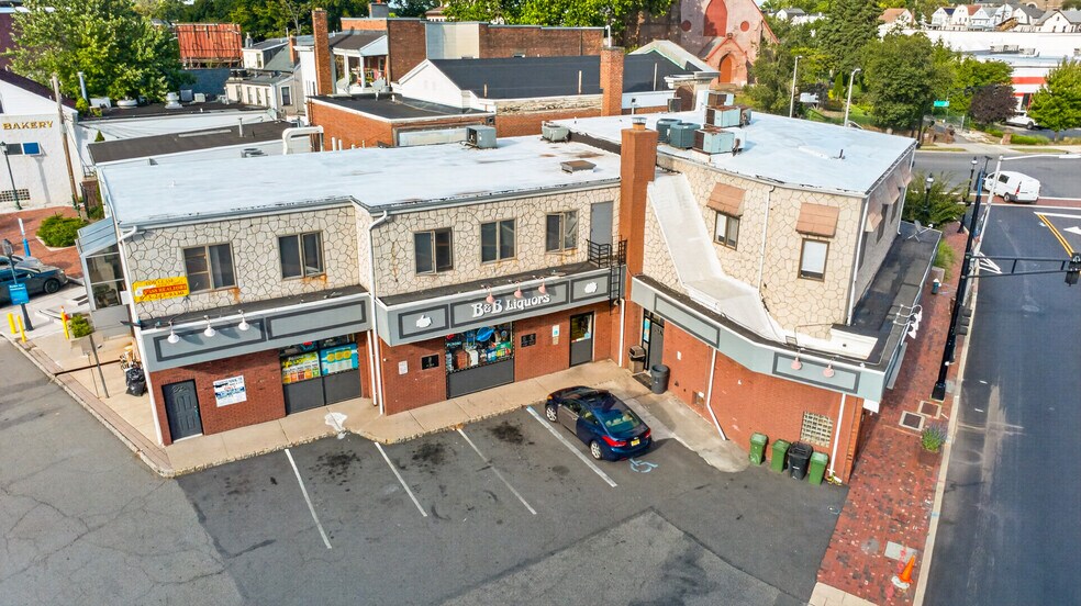 26-28 Main St, Orange, NJ à vendre - Photo du bâtiment - Image 3 de 16