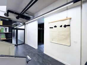 Bureau dans Saint-Ouen-sur-Seine à louer Photo intérieure- Image 1 de 10