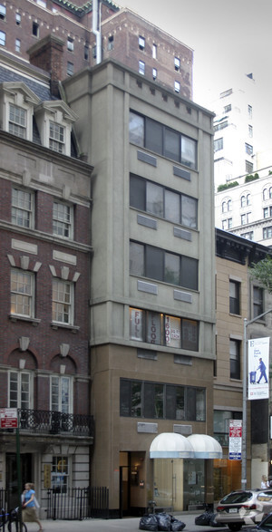 127 E 56th St, New York, NY for sale - Building Photo - Image 1 of 1