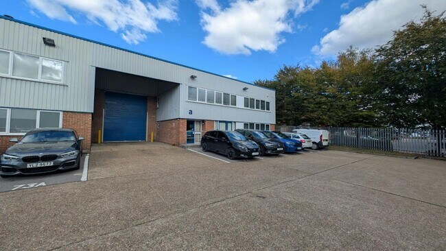 Plus de détails pour Hedge End, Southampton - Industriel à louer