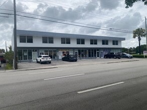 400 S Dixie Hwy, Hallandale Beach, FL à louer Photo du bâtiment- Image 2 de 7