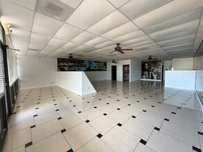 2230-2260 Fm-1092, Missouri City, TX for lease Interior Photo- Image 1 of 9