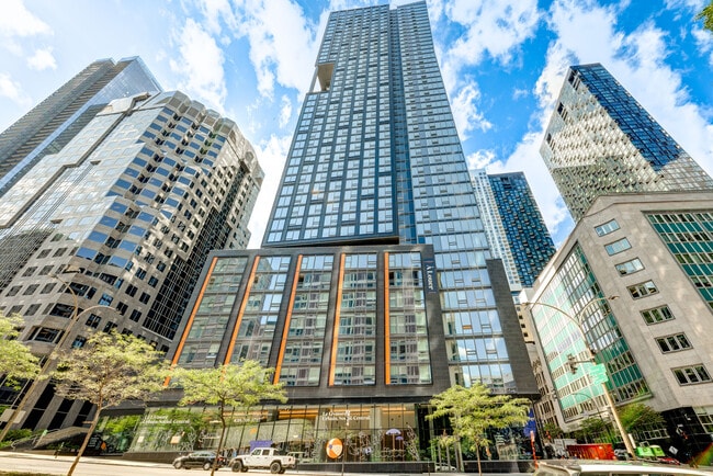 More details for 435 Boul René-Lévesque O, Montréal, QC - Office/Retail, Retail for Lease