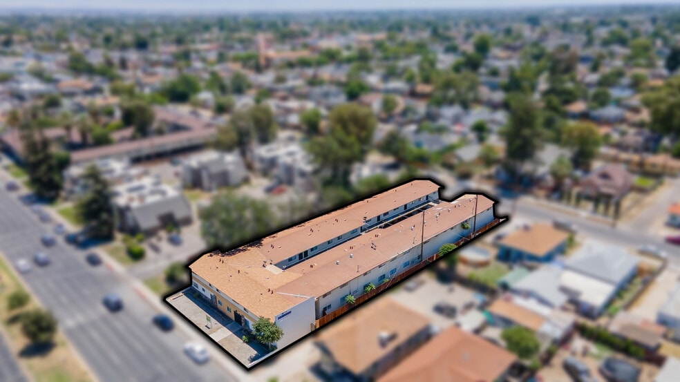 1905 California Ave, Bakersfield, CA for sale - Building Photo - Image 3 of 9