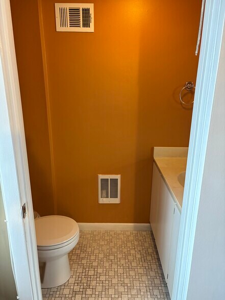 44 S Carrollton Ave, Baltimore, MD à louer - Photo intérieure - Image 3 de 5