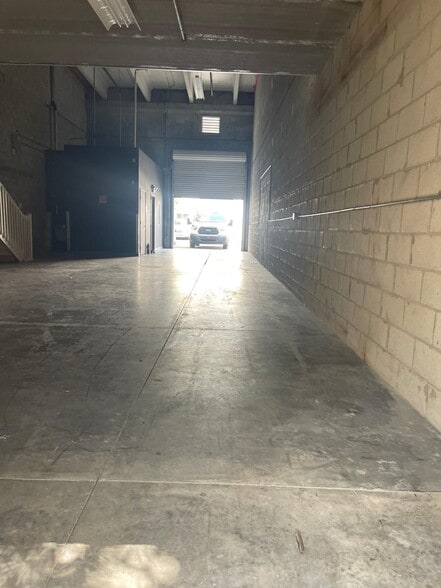 14141-14157 SW 119th Ave, Miami, FL for lease - Building Photo - Image 3 of 14