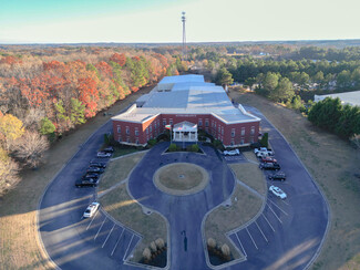 Plus de détails pour 9411 Jackson Trail Rd, Hoschton, GA - Bureau à louer