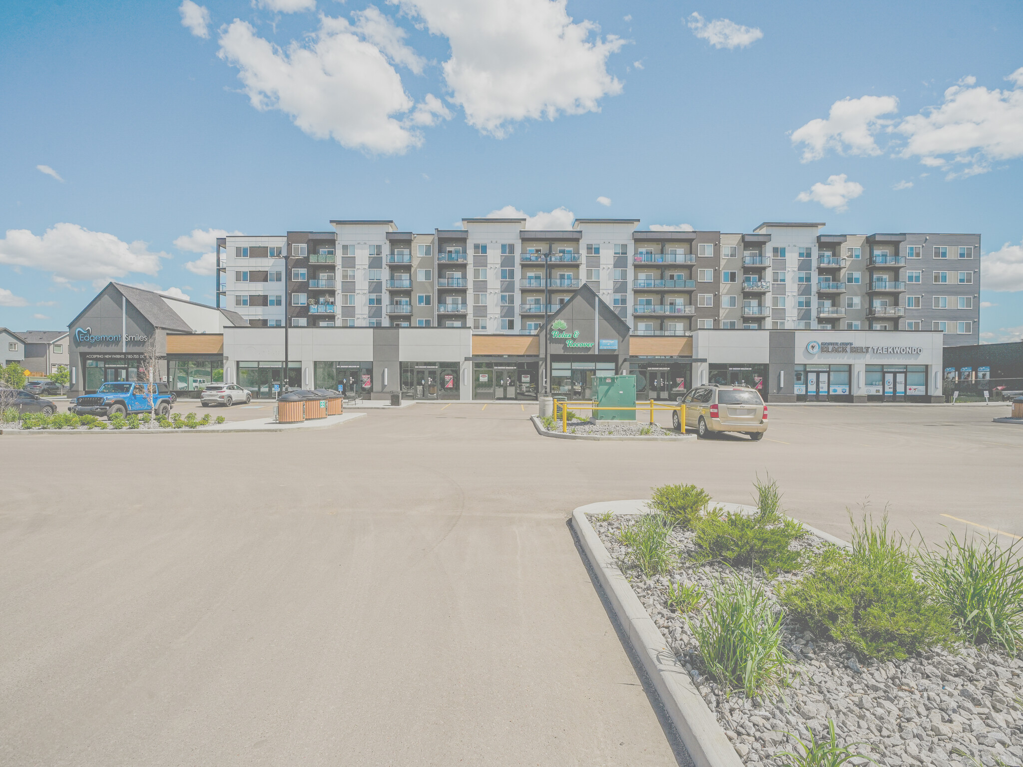 5335-5397 Edgemont Blvd NW, Edmonton, AB for sale Primary Photo- Image 1 of 29