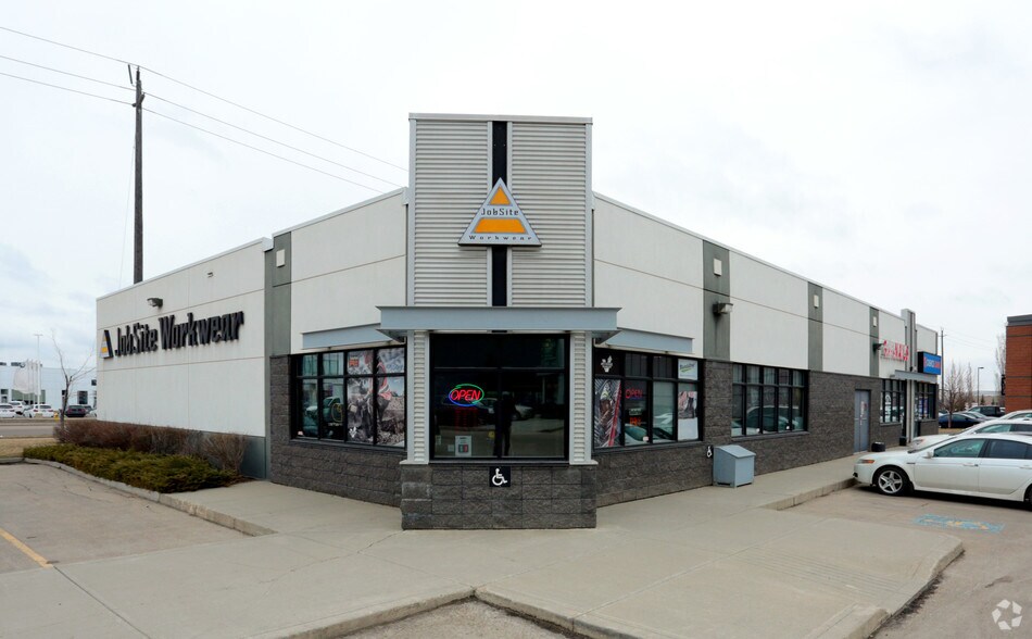 7403 - 7447 Roper Rd NW, Edmonton, AB for sale - Primary Photo - Image 1 of 1