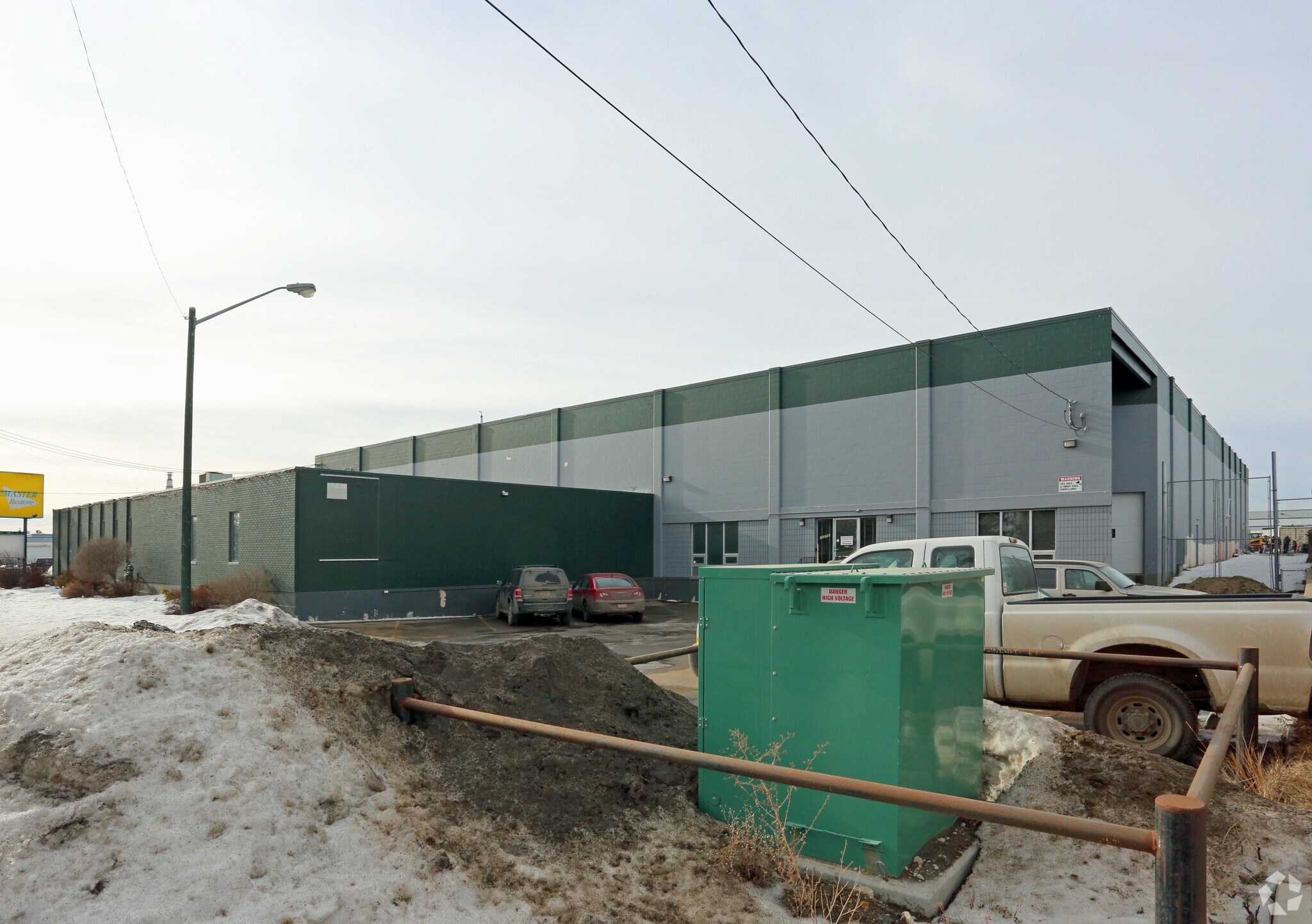 12240 142nd St NW, Edmonton, AB à vendre Photo principale- Image 1 de 1