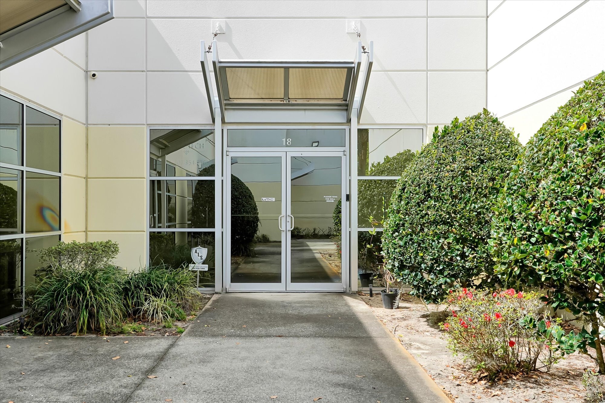 8810 Commodity Cir, Orlando, FL à vendre Photo principale- Image 1 de 36