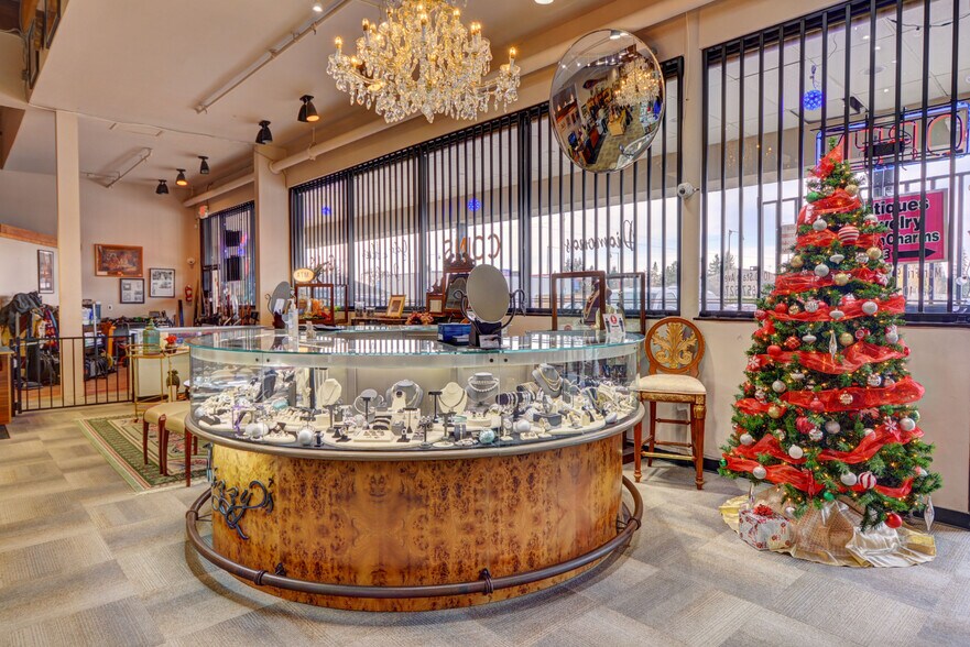 1048-1052 State Ave, Marysville, WA à vendre - Photo intérieure - Image 3 de 26