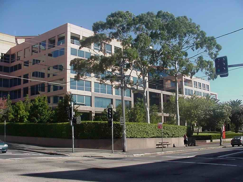 219-241 Cleveland St, Redfern for lease Primary Photo- Image 1 of 6