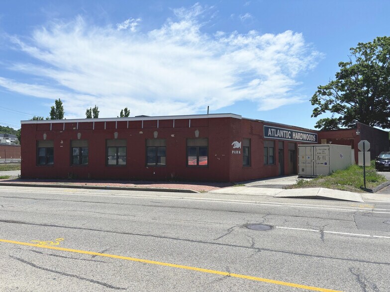 1004 Congress St, Portland, ME à vendre - Photo du bâtiment - Image 2 de 8