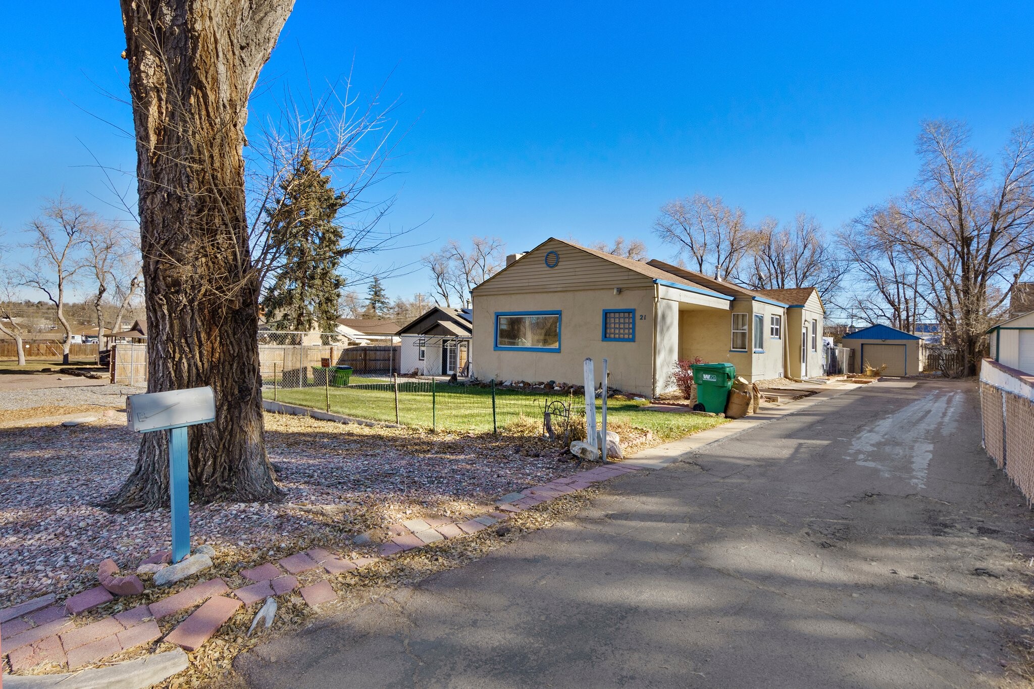 21 Swope Ave, Colorado Springs, CO à vendre Photo principale- Image 1 de 37