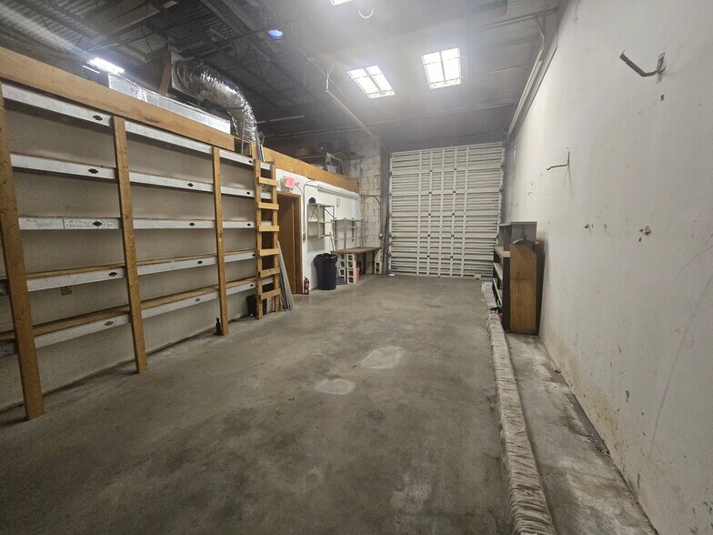 5415 NW 15th St, Margate, FL à vendre - Photo du bâtiment - Image 3 de 18