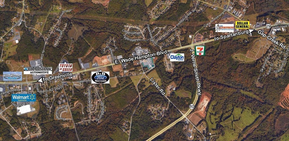 13165 E Wade Hampton Blvd, Greer, SC à vendre - Photo du bâtiment - Image 2 de 2