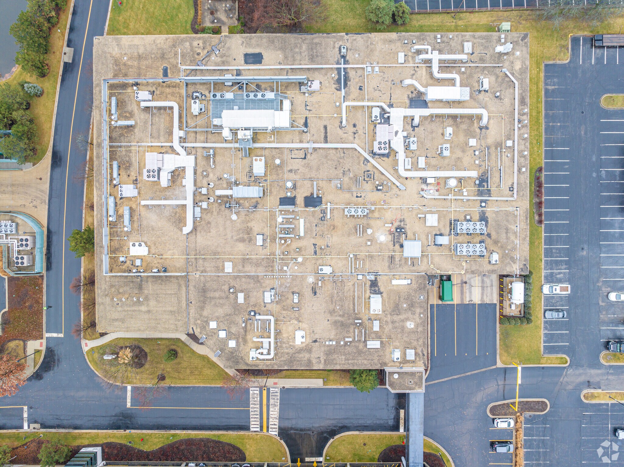 3131 Woodcreek Dr, Downers Grove, IL for sale Building Photo- Image 1 of 2