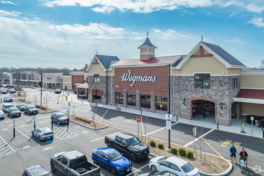 3956-4099 Middle Country Rd, Lake Grove, NY for lease - Primary Photo - Image 2 of 7