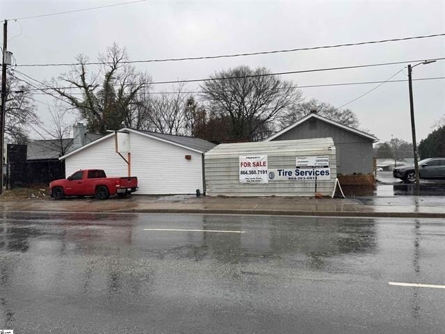 3404 White Horse Rd, Greenville, SC à vendre - Photo du bâtiment - Image 2 de 12