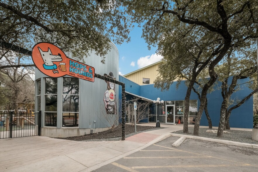 13838 Jones Maltsberger Rd, San Antonio, TX for sale - Building Photo - Image 3 of 40