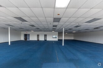 2710-2758 W 70th St, Shreveport, LA à louer Photo intérieure- Image 1 de 2