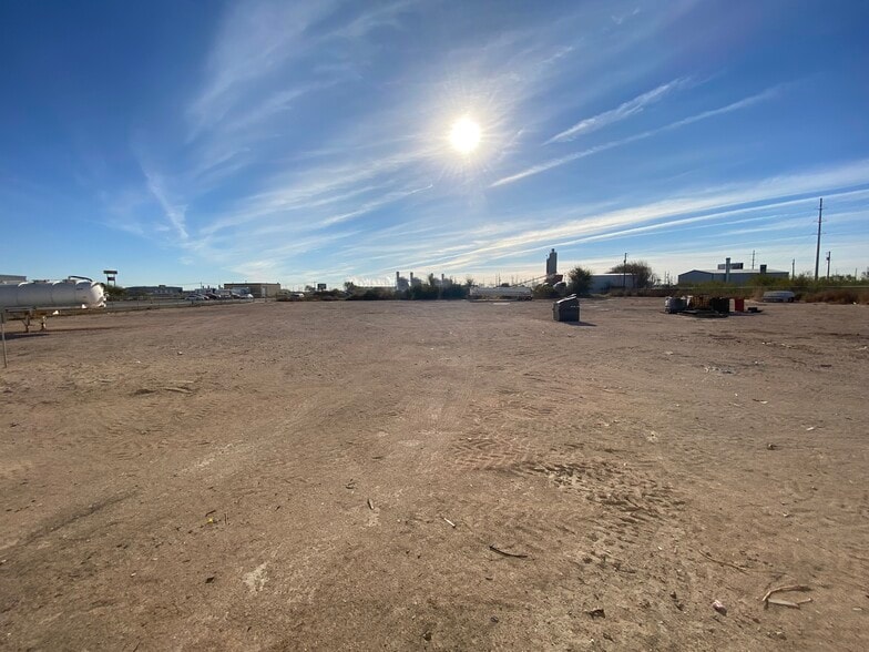 1010 S Meadow Ave, Odessa, TX for sale - Building Photo - Image 3 of 57