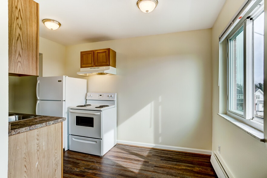 1668 Glen Parker Ave, Cincinnati, OH à vendre - Photo du bâtiment - Image 3 de 28