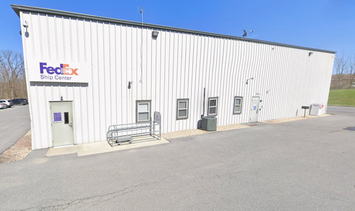 136 Allenbill Dr, Johnstown, PA for lease Primary Photo- Image 1 of 10