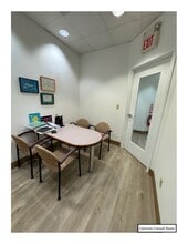 160 S Livingston Ave, Livingston, NJ à louer Photo intérieure- Image 2 de 9