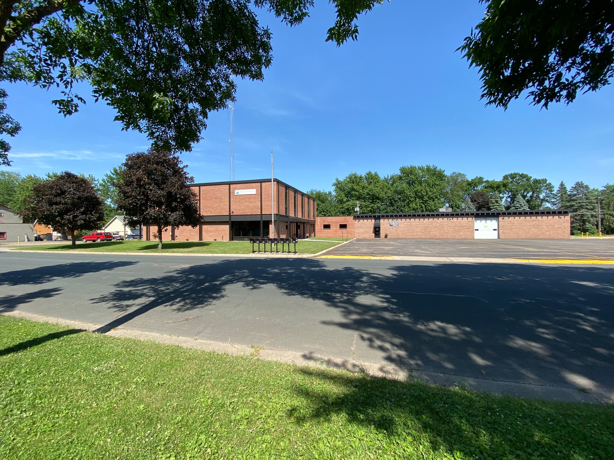821 3rd St, Farmington, MN à vendre Photo du bâtiment- Image 1 de 7