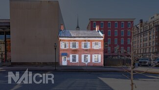 Plus de détails pour 2 E Market St, York, PA - Bureau à vendre